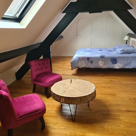 Le Perray-en-Yvelines Chambre Au Calme Et Une Chambre Supplementaire A Partir De La 3Eme Personne מראה חיצוני תמונה